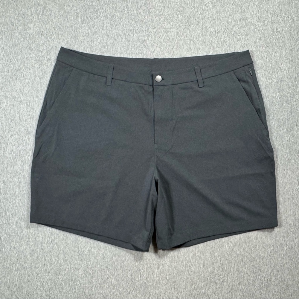 Lululemon Commission Short Classic‎ 7” Gray Color Men’s Size 40